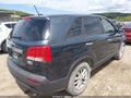 2011 Kia Sorento — photo 4 of 10 | VIN 5XYKTCA11BG168218