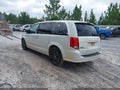 2015 Dodge Grand Caravan — photo 3 of 12 | VIN 2C4RDGBG2FR543217