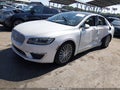 2017 Lincoln MKZ — photo 2 of 16 | VIN 3LN6L5F99HR611480