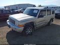 2006 Jeep Commander — photo 2 of 17 | VIN 1J8HG58246C364682