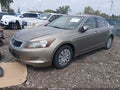 2009 Honda Accord — photo 2 of 16 | VIN 1HGCP263X9A027902