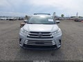 2019 Toyota Highlander — photo 12 of 21 | VIN 5TDJZRFH1KS581519