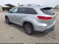 2019 Toyota Highlander — photo 3 of 21 | VIN 5TDJZRFH1KS581519