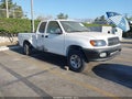 2000 Toyota Tundra — photo 1 of 18 | VIN 5TBRT3410YS022830