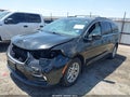 2022 Chrysler Pacifica — photo 2 of 17 | VIN 2C4RC1BG3NR139096