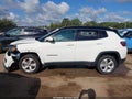 2019 Jeep Compass — photo 15 of 17 | VIN 3C4NJDBB4KT803084