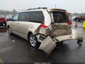 2014 Toyota Sienna — photo 3 of 16 | VIN 5TDKK3DC4ES497504