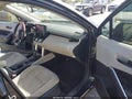 2022 Toyota Corolla Cross — photo 5 of 18 | VIN 7MUCAAAG2NV027738