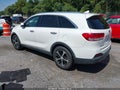 2018 Kia Sorento — photo 3 of 16 | VIN 5XYPH4A15JG359779