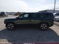 2024 Rivian R1S — photo 15 of 20 | VIN 7PDSGABA4RN039327