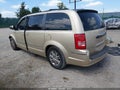 2010 Chrysler Town & Country — photo 3 of 16 | VIN 2A4RR5D12AR286531