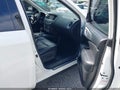 2018 Nissan Pathfinder — photo 5 of 16 | VIN 5N1DR2MM6JC606530