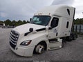 2018 Freightliner New Cascadia 126 — photo 2 of 10 | VIN 3AKJHHDRXJSJW5555