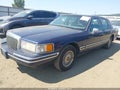 1994 Lincoln Town Car — photo 2 of 11 | VIN 1LNLM81W1RY710490
