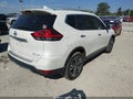 2017 Nissan Rogue — photo 4 of 17 | VIN 5N1AT2MV9HC772239
