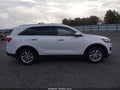 2018 Kia Sorento — photo 13 of 16 | VIN 5XYPGDA35JG428913