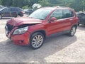 2011 Volkswagen Tiguan — photo 2 of 17 | VIN WVGBV7AX4BW000870