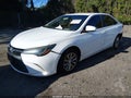 2015 Toyota Camry — photo 2 of 17 | VIN 4T4BF1FK6FR506117