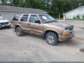 2004 Chevrolet Blazer — photo 1 of 20 | VIN 1GNDT13X44K158799