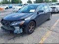 2022 Chevrolet Malibu — photo 2 of 15 | VIN 1G1ZD5ST3NF171693