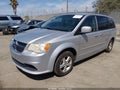 2012 Dodge Grand Caravan — photo 2 of 10 | VIN 2C4RDGCG5CR310037