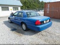 2000 Ford Crown Victoria — photo 3 of 18 | VIN 2FAFP71W0YX113161