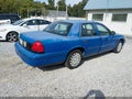 2000 Ford Crown Victoria — photo 4 of 18 | VIN 2FAFP71W0YX113161