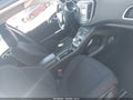 2017 Chrysler 200 — photo 5 of 16 | VIN 1C3CCCAB8HN512551