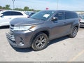 2019 Toyota Highlander — photo 2 of 17 | VIN 5TDZZRFH8KS337529