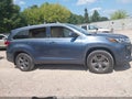 2017 Toyota Highlander — photo 14 of 17 | VIN 5TDDZRFH6HS392211