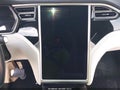 2016 Tesla Model X — photo 17 of 18 | VIN 5YJXCBE2XGF029383