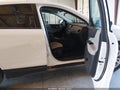 2018 Chevrolet Equinox — photo 5 of 16 | VIN 2GNAXREV6J6308962