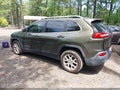 2016 Jeep Cherokee — photo 3 of 16 | VIN 1C4PJLCB4GW125892