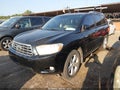 2010 Toyota Highlander — photo 2 of 16 | VIN 5TDDK3EH5AS012025