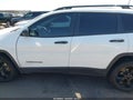 2016 Jeep Cherokee — photo 15 of 17 | VIN 1C4PJLAB1GW315314