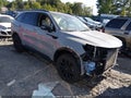 2022 Kia Sorento — photo 1 of 17 | VIN 5XYRKDLF3NG123236