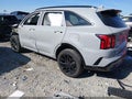 2022 Kia Sorento — photo 3 of 17 | VIN 5XYRKDLF3NG123236