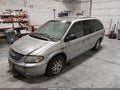 2002 Chrysler Town & Country — photo 14 of 16 | VIN 2C8GT64L42R696981