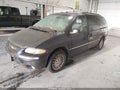 1998 Chrysler Town & Country — photo 2 of 11 | VIN 1C4GP64L5WB643636