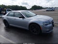 2018 Chrysler 300 — photo 1 of 16 | VIN 2C3CCAAG1JH234199