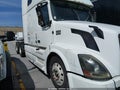 2009 Volvo VN — photo 1 of 11 | VIN 4V4NC9TH69N266906