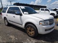 2011 Lincoln Navigator — photo 1 of 18 | VIN 5LMJJ2J52BEJ09615