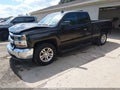 2018 Chevrolet Silverado 1500 — photo 2 of 16 | VIN 1GCVKREC0JZ257597