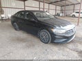 2021 Volkswagen Jetta — photo 1 of 17 | VIN 3VWC57BU7MM047324