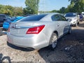 2015 Buick LaCrosse — photo 4 of 16 | VIN 1G4GB5G37FF346019