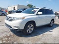 2013 Toyota Highlander — photo 2 of 17 | VIN 5TDYK3EH0DS105556