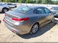 2018 Kia Optima — photo 4 of 17 | VIN 5XXGT4L33JG268673