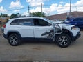 2015 Jeep Cherokee — photo 13 of 16 | VIN 1C4PJMBSXFW563578