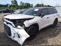 2024 Toyota Highlander — photo 2 of 16 | VIN 5TDAAAB57RS059248