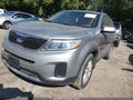 2015 Kia Sorento — photo 2 of 11 | VIN 5XYKT3A68FG576491